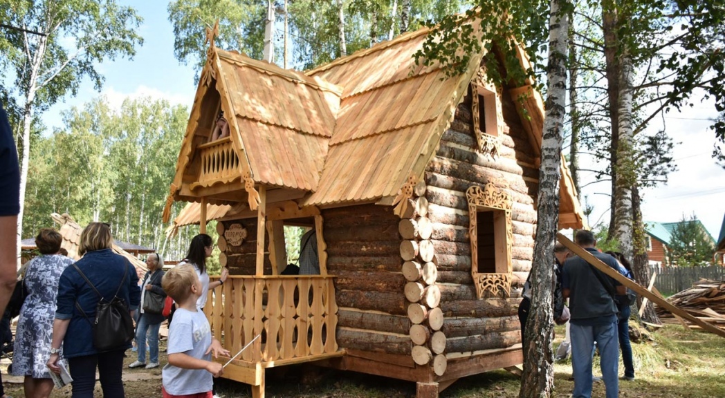 Современные дома на Празднике Топора Фото современных домов